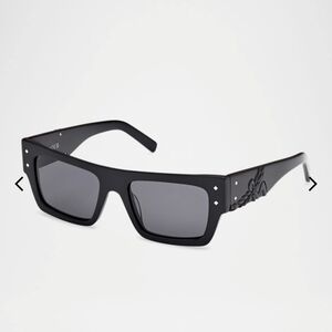 NEW MCM Men's Acetate Rectangular Black Sunglasses MW0014